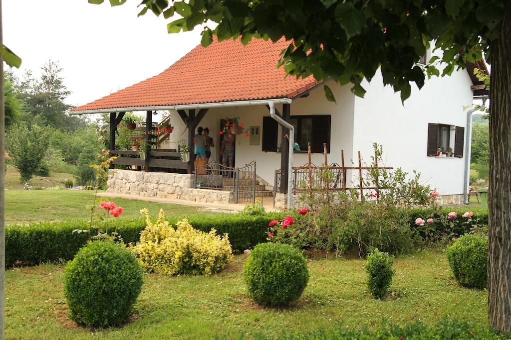 Apartment Eva Rakovica Exterior foto